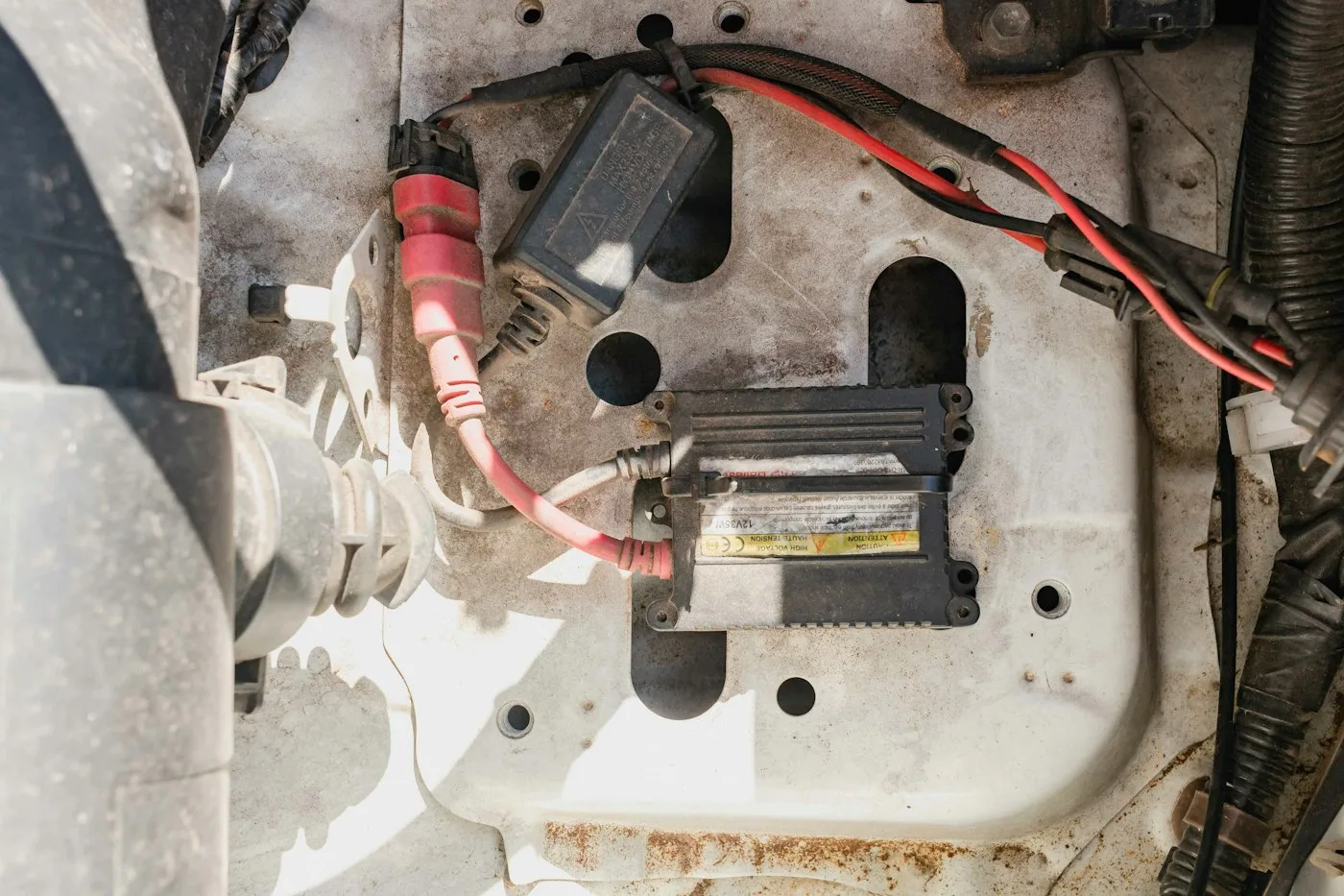 Car battery replacement and jump start in Sharjah